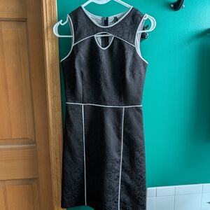 Elegant Black Sleeveless Dress